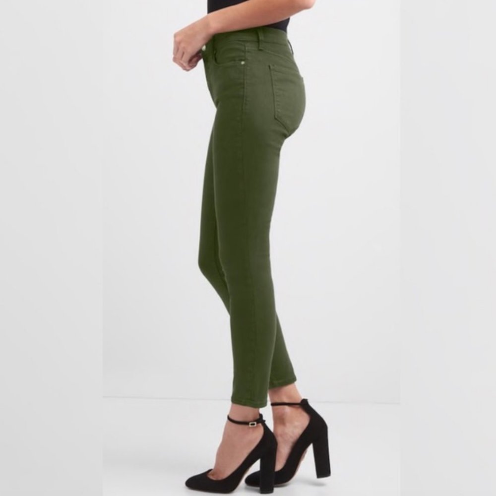 🔴SALE! NWT Gap 1969 Resolution True Skinny Jeans